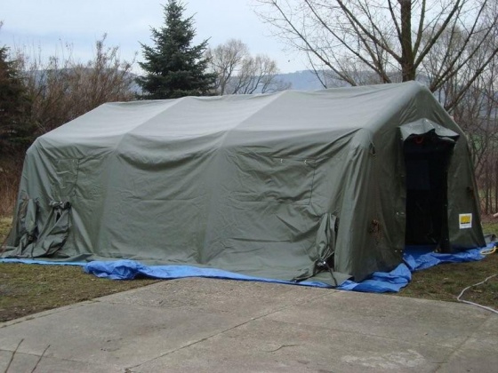 Namiot "wojskowy" w kolorze khaki